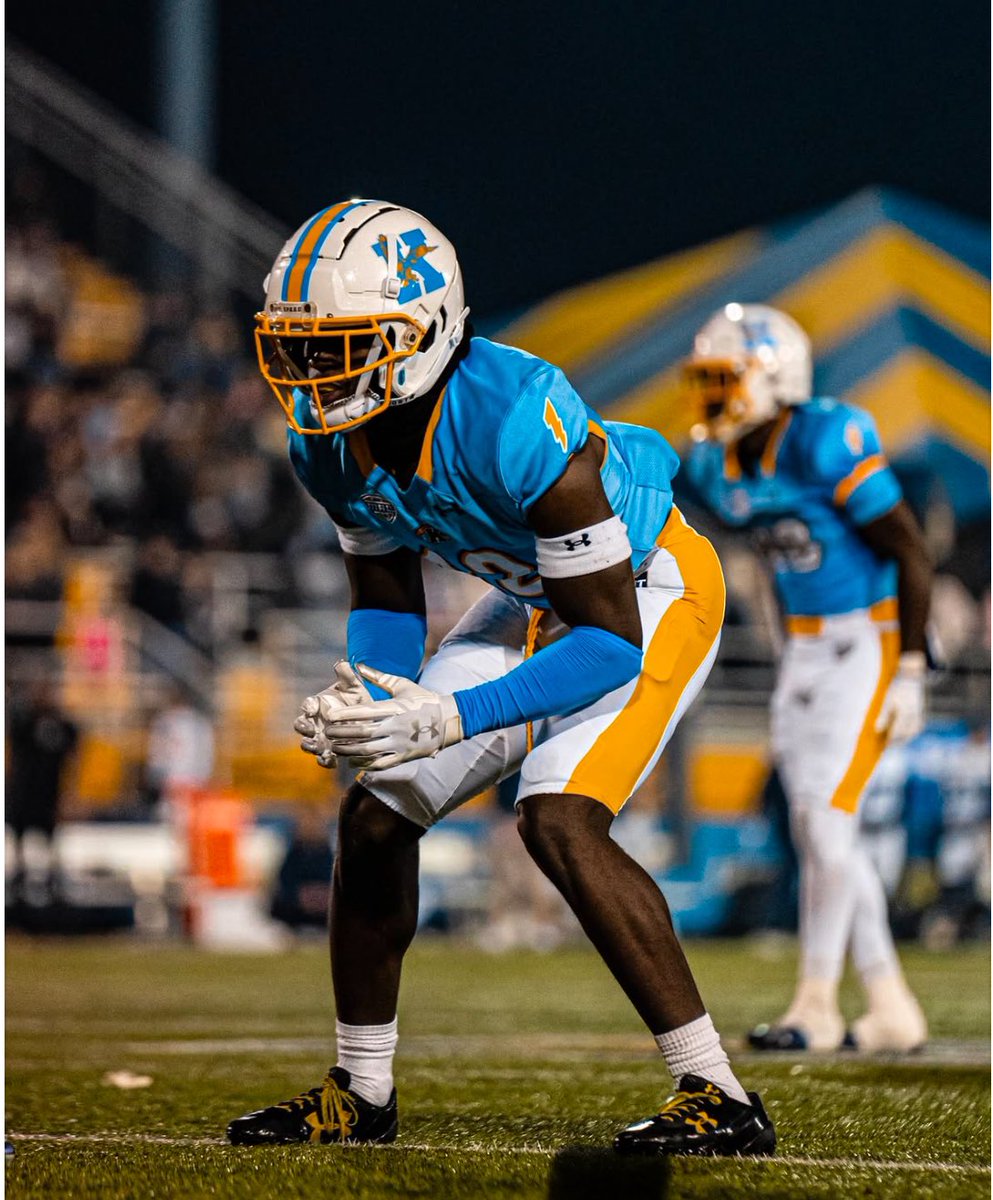 Da’Ron“Daedae”Barksdale⚡️3⭐️DB (@daronbarksdale) on Twitter photo I’m grateful to be blessed to receive another Offer to the University of Kent State!🟡🔵⚪️<a href="/CoachSnyder45/">Kevin Snyder</a> <a href="/210ths/">2Tenths Speed & Agility</a> <a href="/Evolve7v7/">Evolve 2Tenths</a> <a href="/DulinOlando/">UNDERDOGGZzz Unlimited</a> <a href="/sharkomartin/">Coach Kev 🦈</a> @RivalsDylanCC <a href="/RivalsFriedman/">Adam Friedman</a> <a href="/KentStFootball/">Kent State Football</a> <a href="/OneWayWo/">DiAngelo Mitchell</a> @On3Recruits I’m grateful to be blessed to receive another Offer to the University of Kent State!🟡🔵⚪️<a href="/CoachSnyder45/">Kevin Snyder</a> <a href="/210ths/">2Tenths Speed & Agility</a> <a href="/Evolve7v7/">Evolve 2Tenths</a> <a href="/DulinOlando/">UNDERDOGGZzz Unlimited</a> <a href="/sharkomartin/">Coach Kev 🦈</a> @RivalsDylanCC <a href="/RivalsFriedman/">Adam Friedman</a> <a href="/KentStFootball/">Kent State Football</a> <a href="/OneWayWo/">DiAngelo Mitchell</a> @On3Recruits