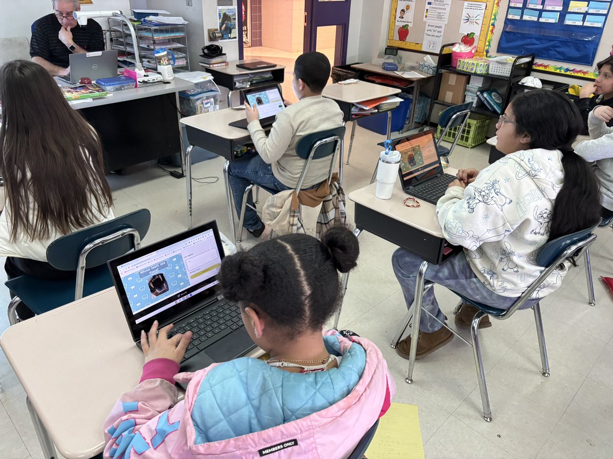 Mr. Phillips tweet media