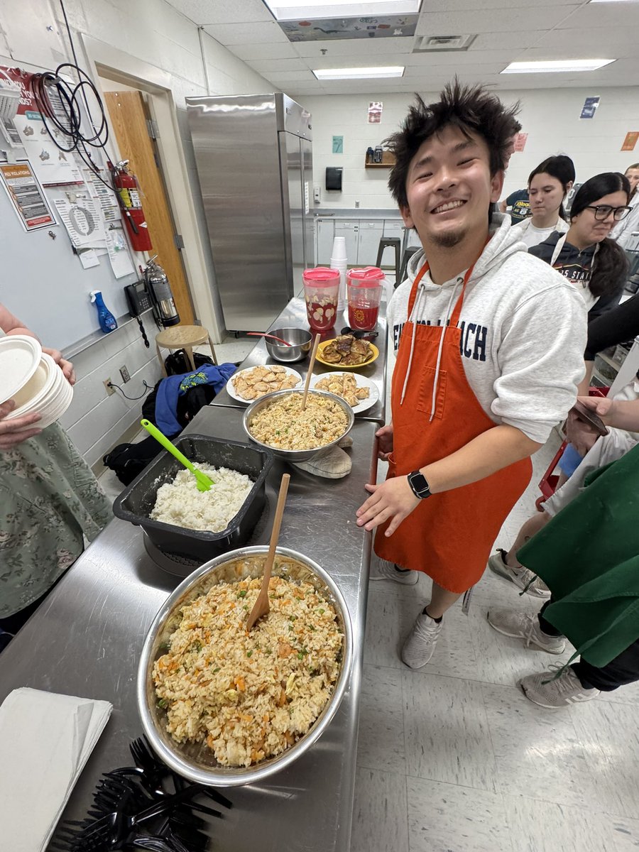 He cooked up a great meal for us 🥢 🥟