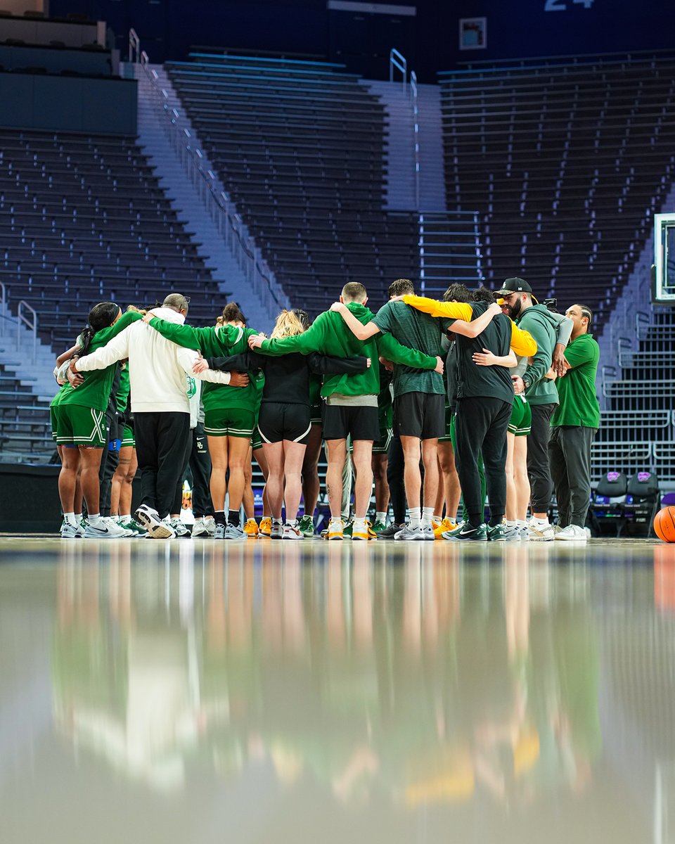 On site in the Little 🍎

#SicEm | #GreaterThan