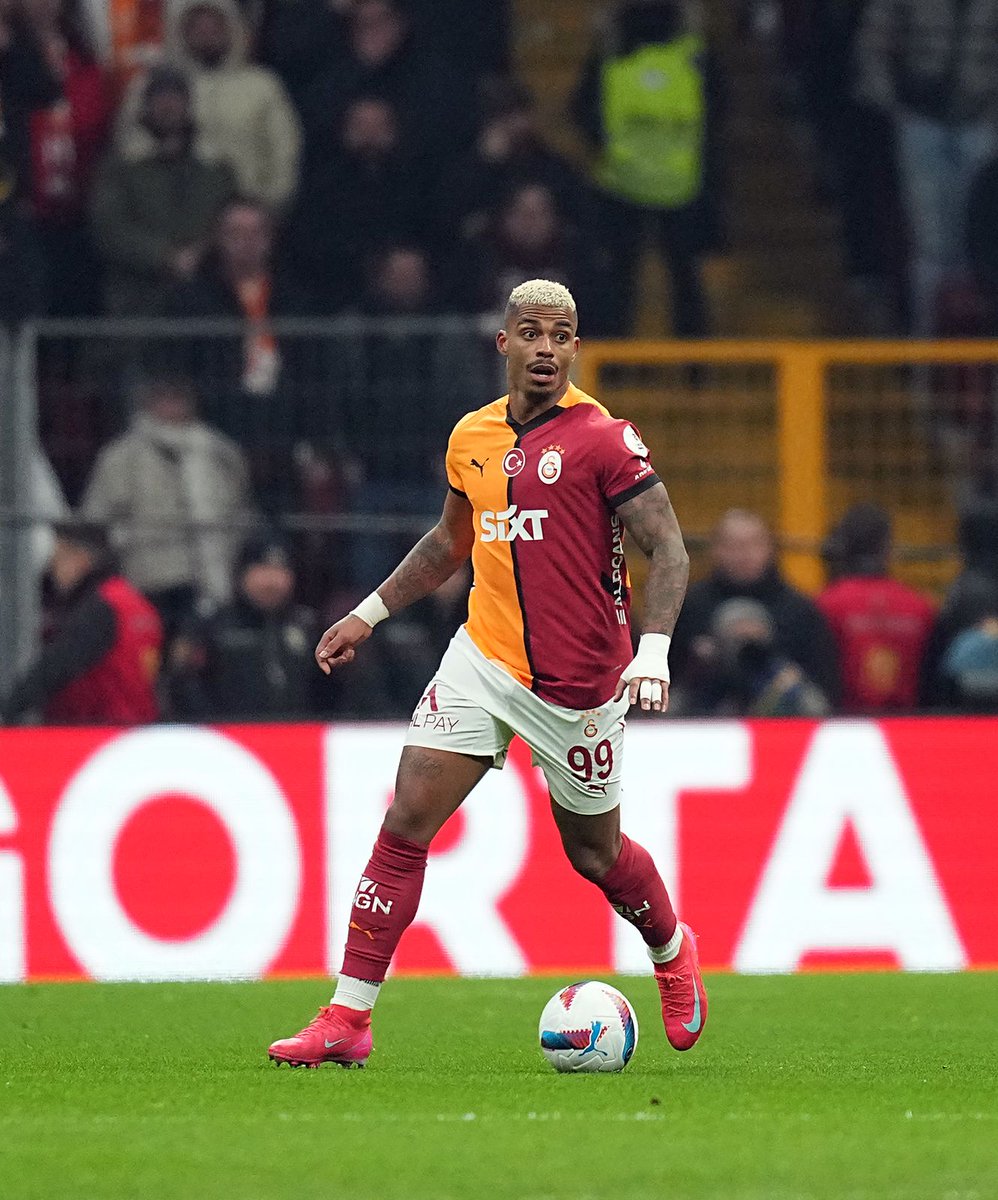 Peşindeyiz Galatasaray! tweet media