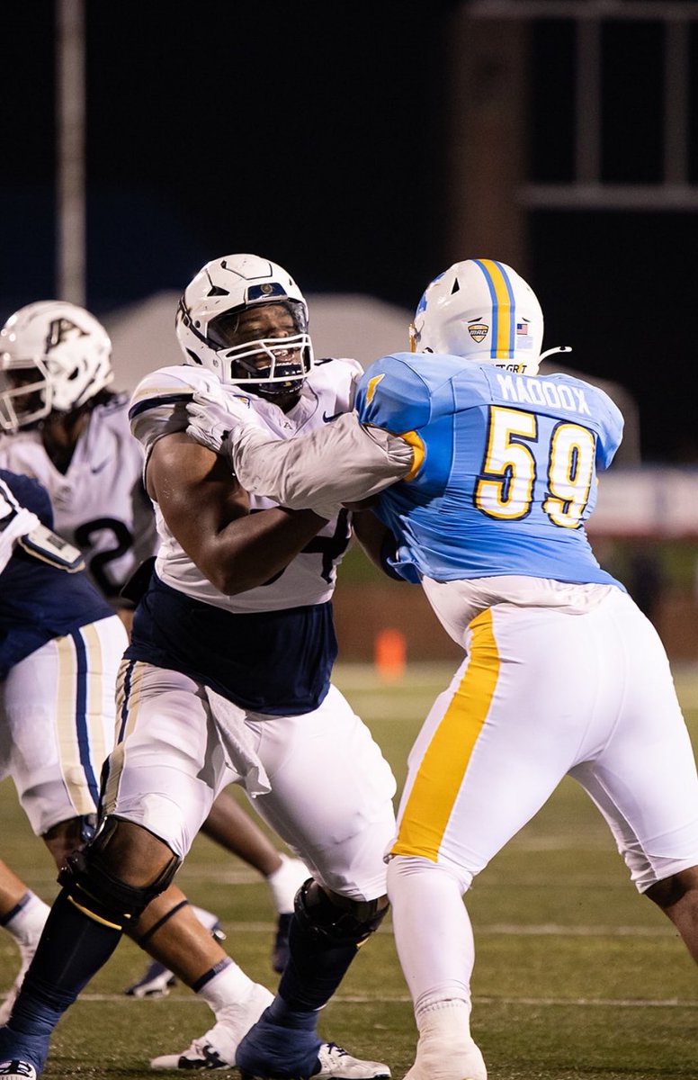 King Liggins (@king_liggins1) on Twitter photo Blessed To receive an offer from Kent State.
<a href="/Angelmatute_17/">Angel Matute</a> <a href="/BrotherRiceFB/">Brother Rice Football</a> <a href="/CoachQuedenfeld/">Coach Quedenfeld</a> <a href="/CoachCano/">ONEighty Athletics</a> <a href="/EDGYTIM/">Timothy “EDGYTIM” OHalloran</a> <a href="/OLineDlineFact1/">O-Line D-line Factory</a> <a href="/On3sports/">On3</a> <a href="/LemmingReport/">Tom Lemming</a> <a href="/247Sports/">247Sports</a> <a href="/Maurice312corp/">Maurice Jefferson</a> <a href="/AllenTrieu/">Allen Trieu</a> <a href="/GregSmithRivals/">Greg Smith</a> <a href="/CoachTyRich74/">Tyrone Richardson</a> <a href="/SWiltfong_/">Steve Wiltfong</a> Blessed To receive an offer from Kent State.
<a href="/Angelmatute_17/">Angel Matute</a> <a href="/BrotherRiceFB/">Brother Rice Football</a> <a href="/CoachQuedenfeld/">Coach Quedenfeld</a> <a href="/CoachCano/">ONEighty Athletics</a> <a href="/EDGYTIM/">Timothy “EDGYTIM” OHalloran</a> <a href="/OLineDlineFact1/">O-Line D-line Factory</a> <a href="/On3sports/">On3</a> <a href="/LemmingReport/">Tom Lemming</a> <a href="/247Sports/">247Sports</a> <a href="/Maurice312corp/">Maurice Jefferson</a> <a href="/AllenTrieu/">Allen Trieu</a> <a href="/GregSmithRivals/">Greg Smith</a> <a href="/CoachTyRich74/">Tyrone Richardson</a> <a href="/SWiltfong_/">Steve Wiltfong</a>