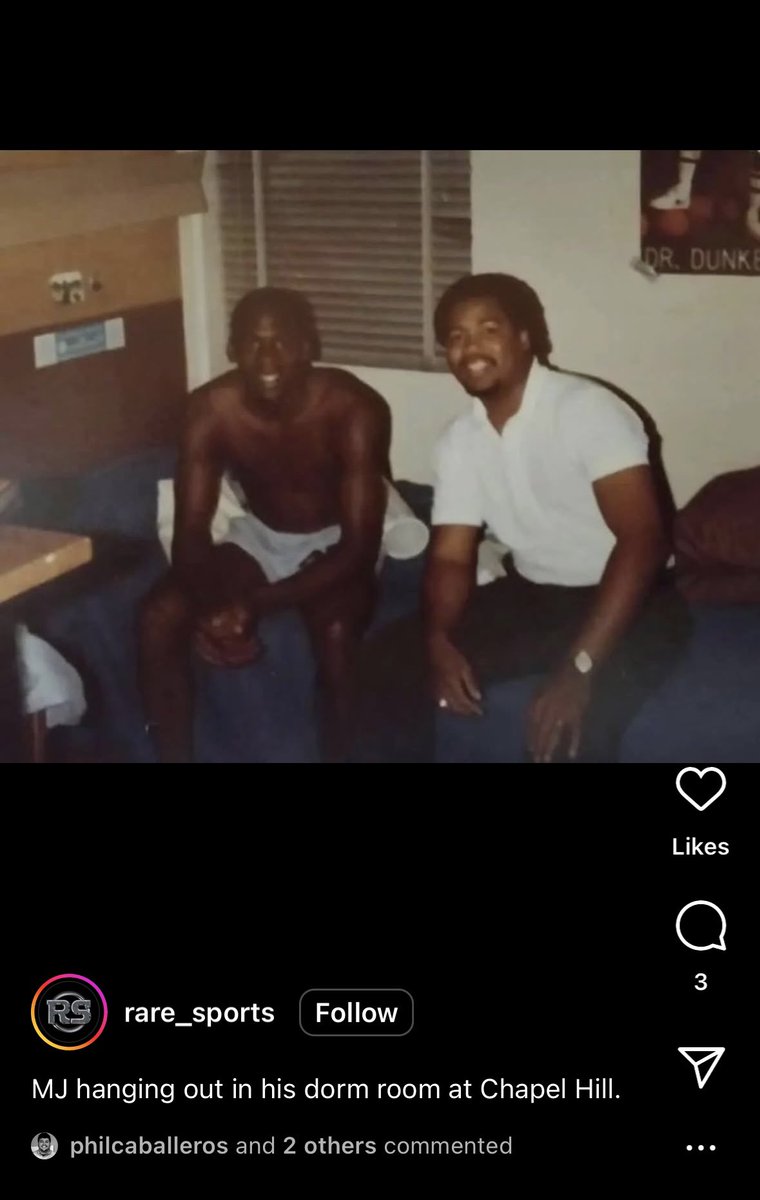 CardChronicle's tweet photo. Via Instagram, it appears Michael Jordan had a Dr. Dunkenstein poster on his dorm room wall at UNC https://t.co/JjYQeZXSMO