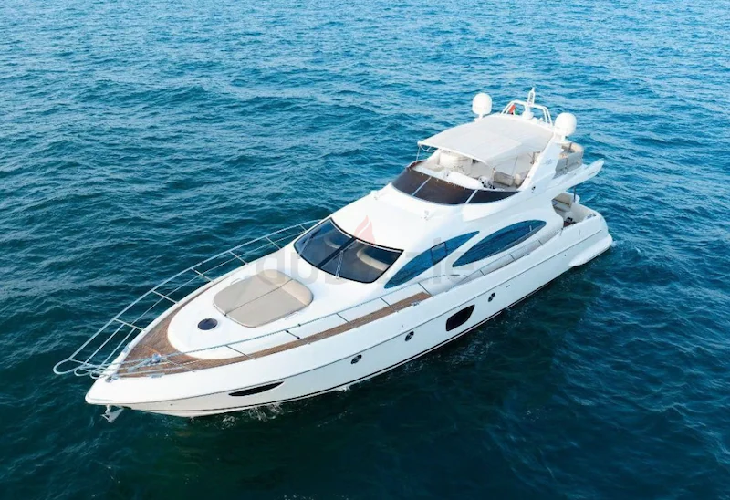 AZIMUT 68 FLY (2008)