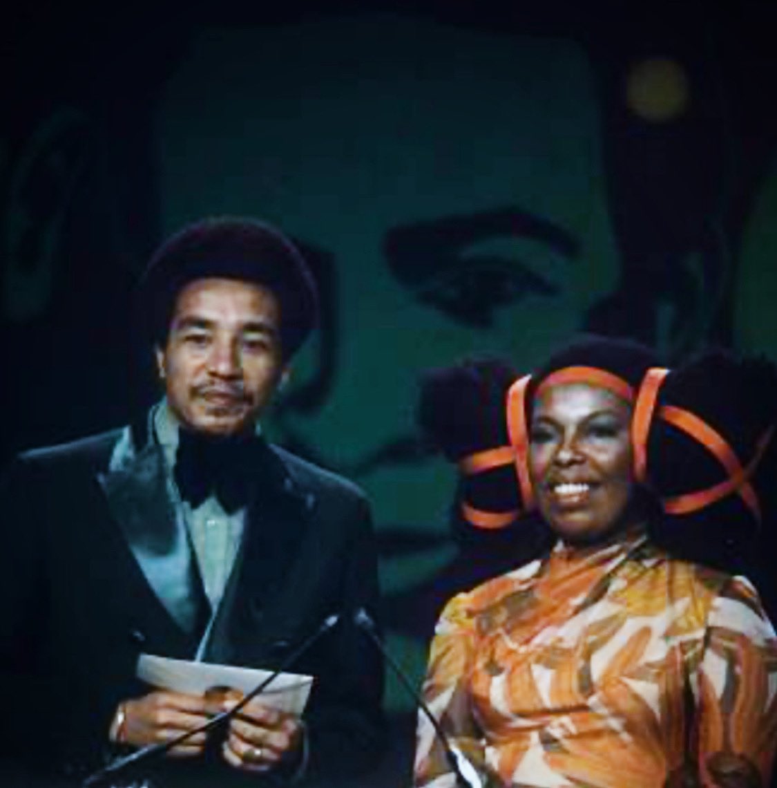 smokeyrobinson's tweet image. Wow, it was really something to hear about Roberta’s passing, she was a dear friend and I didn’t even know she was ill. She was a great talent and the world is going to miss her.  Rest in Heaven Sweet Soul- Smokey  #RobertaFlack