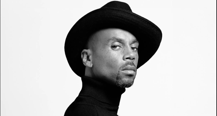 themontrealer's tweet photo. RuPaul is on tour with his new memoir The House of Hidden Meanings

📚Don't miss your chance to see RuPaul in Montreal: https://t.co/k7hf1YEdQY

#dragsuperstar #PopCultureIcons @OlympiaMontreal #Montreal #booktour #literature #TheHouseofHiddenMeanings @RuPaul https://t.co/bVDbCRi0eR
