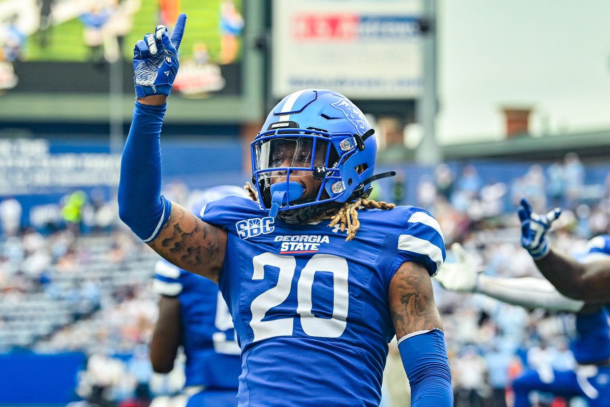 Jesse wilhite 3⭐️ (@jessecw2027) on Twitter photo Georgia state offered!!!! #AG2G #gopanthers <a href="/CoachQ14D/">Quinshad Davis</a> <a href="/RamsFootball951/">Murrieta Mesa Rams Football</a> <a href="/ask_oscar/">Oscar McBride</a> <a href="/coachChatoMorin/">Coach Chato Morin</a> <a href="/PrepRedzoneCA/">Prep Redzone California</a> <a href="/Rivals/">Rivals</a> Georgia state offered!!!! #AG2G #gopanthers <a href="/CoachQ14D/">Quinshad Davis</a> <a href="/RamsFootball951/">Murrieta Mesa Rams Football</a> <a href="/ask_oscar/">Oscar McBride</a> <a href="/coachChatoMorin/">Coach Chato Morin</a> <a href="/PrepRedzoneCA/">Prep Redzone California</a> <a href="/Rivals/">Rivals</a>