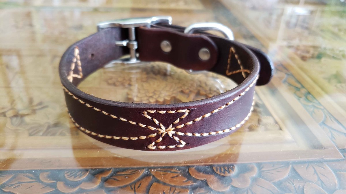 AzureElise's tweet photo. Bark Bark! Got a new Dog Collar Pattern!
Check it out here if you're interested at the following links:
Etsy: https://t.co/cxDRNBJXH7
Felt: https://t.co/Ay0ljXjwpY https://t.co/sULvVy2dJG
