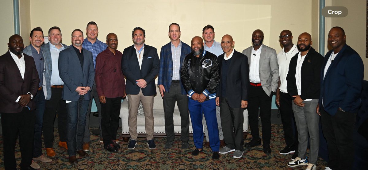 I’m at the Night of Champions in Indianapolis celebrating the Colts 2006 Super Bowl team. It’s an amazing night with a sellout crowd and some fantastic men.