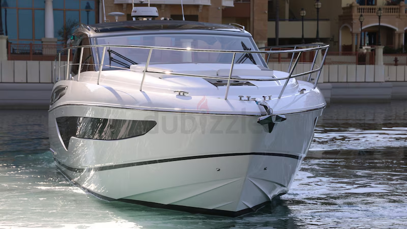 Brand New Princess V40 (2025 Model) – Luxury Sports Cruiser, Still with Dealer