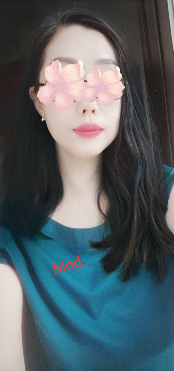 Mod tweet media