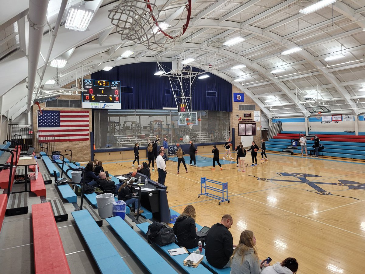 KevinKochmann's tweet photo. Section 6A GBB play-in tonight with #9 NCEUH visiting #8 Battle Lake on @krjbkrjmkkcq 106.5FM & https://t.co/yEnGOD1URi with coverage starting at 630pm and tip time 7pm from this beautiful gym. #MNGBB https://t.co/5mYVPQMhJf
