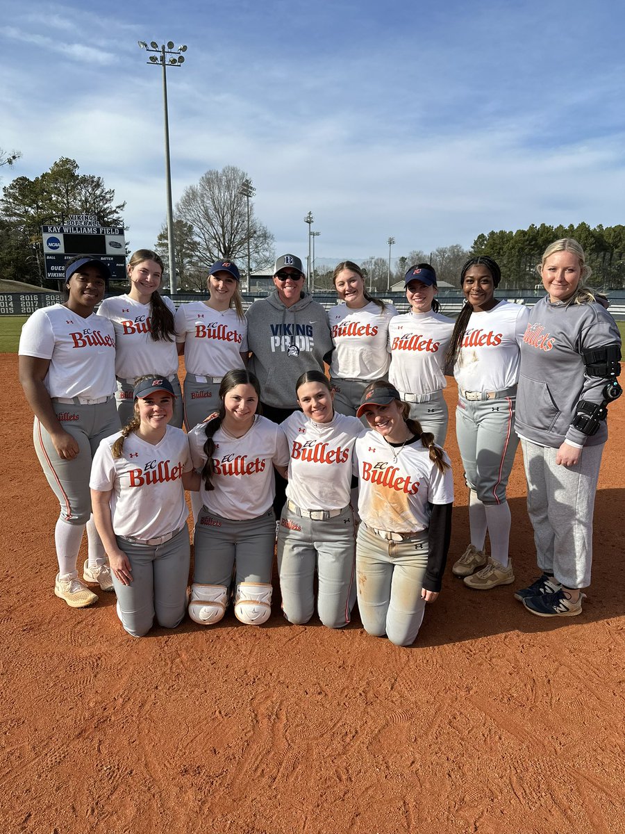 Thank you to <a href="/BerrySoftball/">Berry Softball</a> for an amazing camp!! The girls and I learned so much while also having a ton of fun. It was great to get back on the dirt! <a href="/BulletsAdams16U/">EC Bullets Adams 16U National</a> <a href="/WHS_LadyCatsSB/">Woodland Wildcat Softball</a>