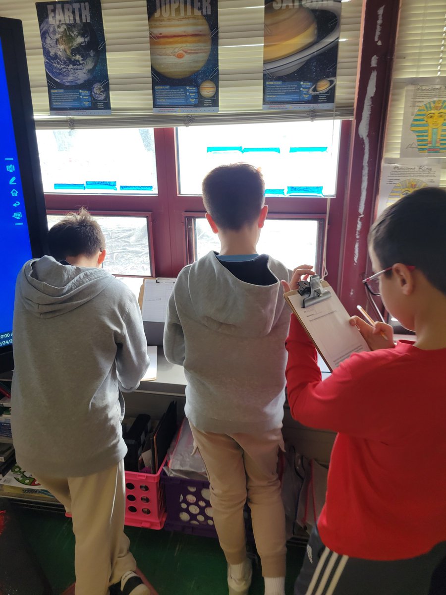 Sarah Shilka/Zabelka (@msshilka310) on Twitter photo Observing out Water Cycles in Science today! <a href="/BrodnickiSchool/">Brodnicki School</a> #d109pride Observing out Water Cycles in Science today! <a href="/BrodnickiSchool/">Brodnicki School</a> #d109pride