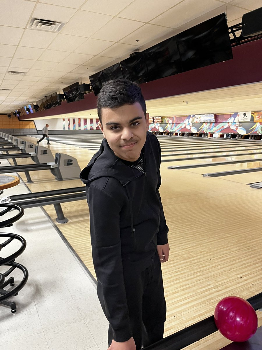 CSSpecOlympics's tweet image. Bowling is back !! We had a great time today! @elliebrtis @SandburgHS