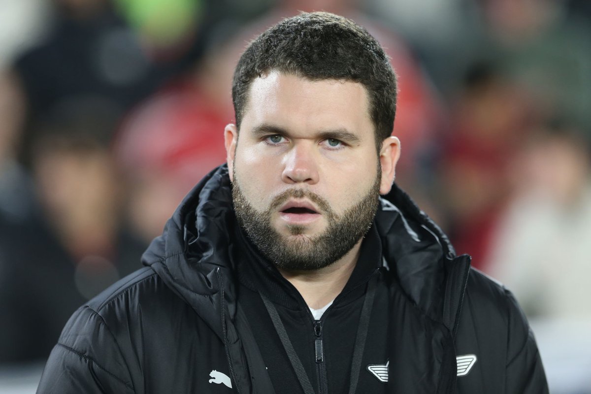 FilipKij's tweet image. Nowym trenerem ŁKS będzie Ariel Galeano