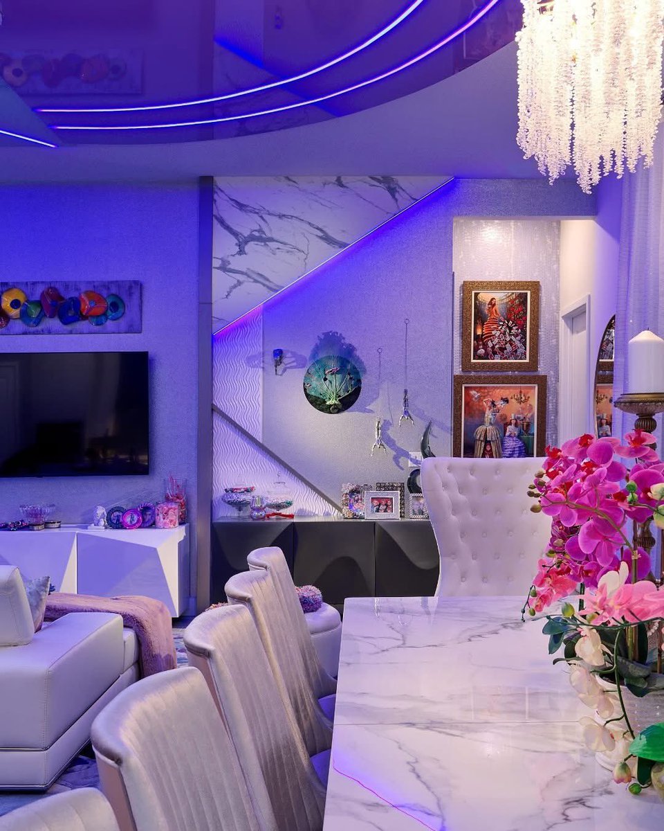 #perlalichi #perlalichidesign #interiordesign #luxuryinteriors #purpleinteriors #homedecortrends #designexcellence #luxuryhomes #luxuryinteriordesigner #creativespace