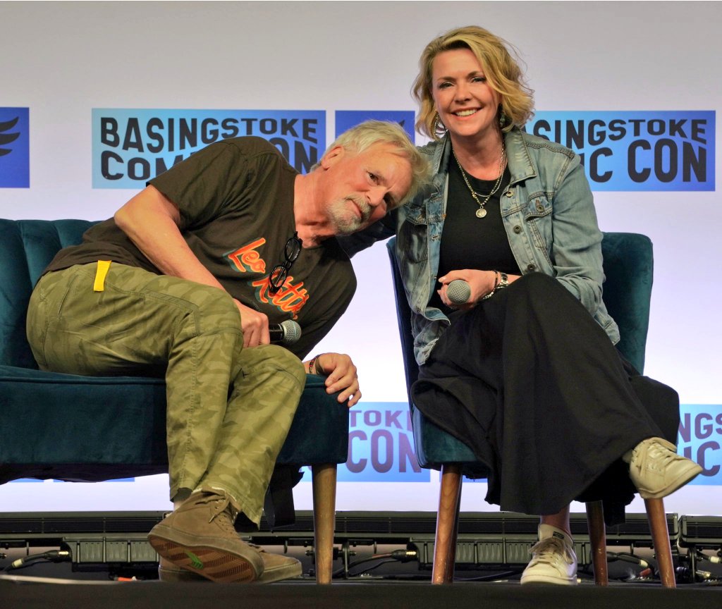DelClaire86's tweet photo. I miss them.
#RichardDeanAnderson
#AmandaTapping
#Stargate
💛 https://t.co/vycKBgOXdC