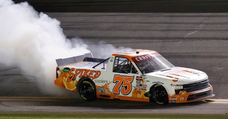 Spoiler Diecast tweet media