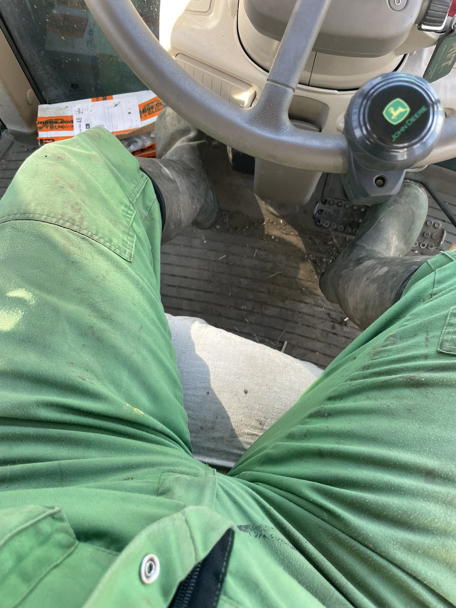 midslad87 tweet media