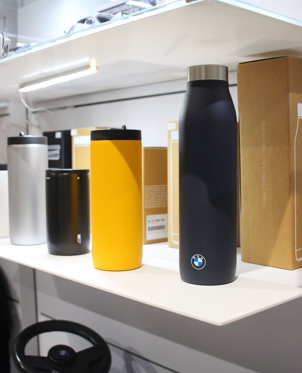 AutoWestBMW's tweet photo. Style meets sustainability💛🖤⁠
⁠
The BMW Lifestyle Collection is designed for those who live and breathe BMW, on and off the road. 
⁠
Explore the collection at our showroom.⁠
⁠
#AutoWestBMW #BMWLifestyle ⁠ https://t.co/29uT8XGjYS