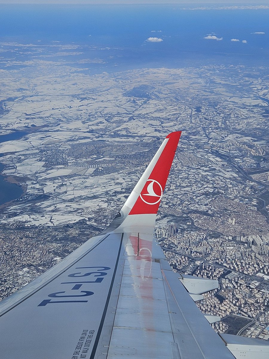 natalito11's tweet photo. #Estambul no se si vine a ver de cerca la novela Icardi - Nara o al partido... https://t.co/y81VK6mQJn