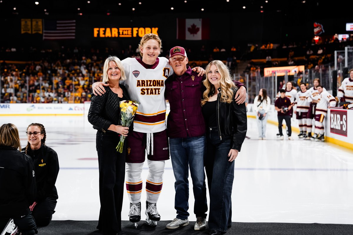 All love for our seniors 💛 #BeTheTradition