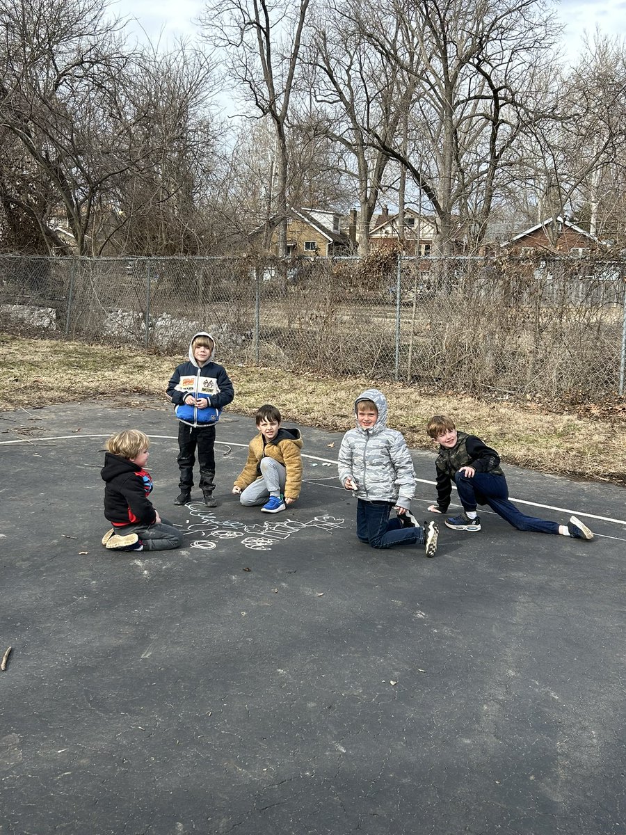 Mrs. Howard tweet media