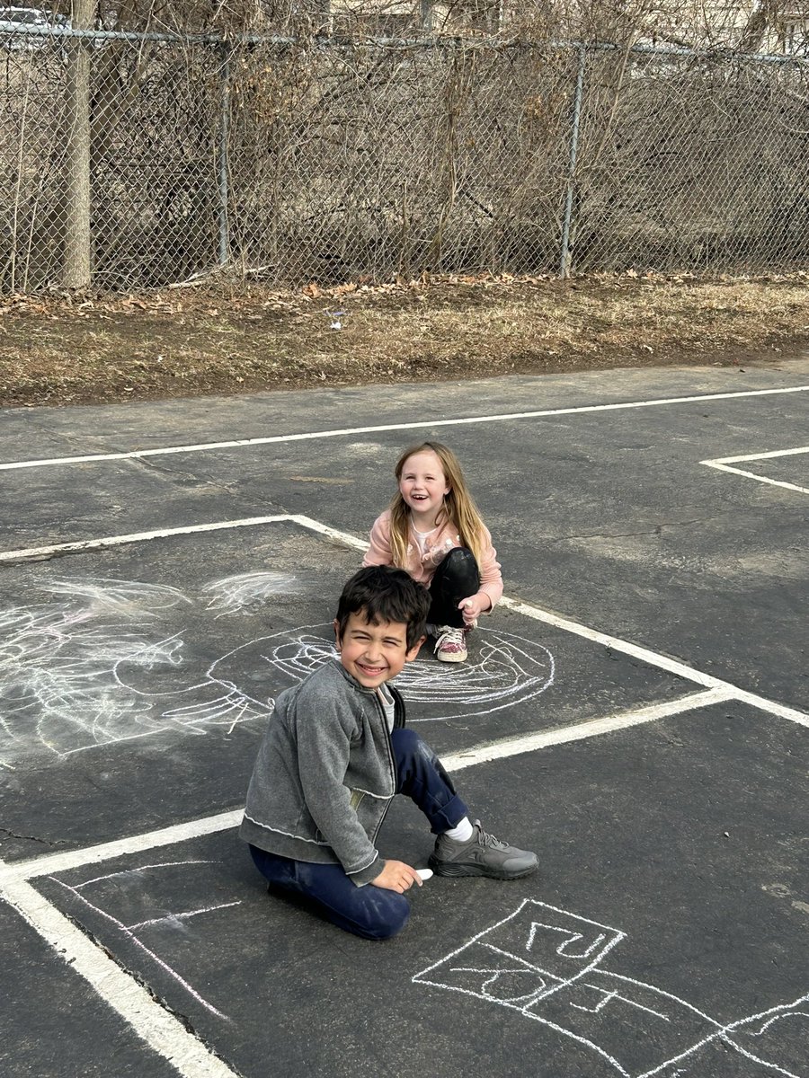 Mrs. Howard tweet media