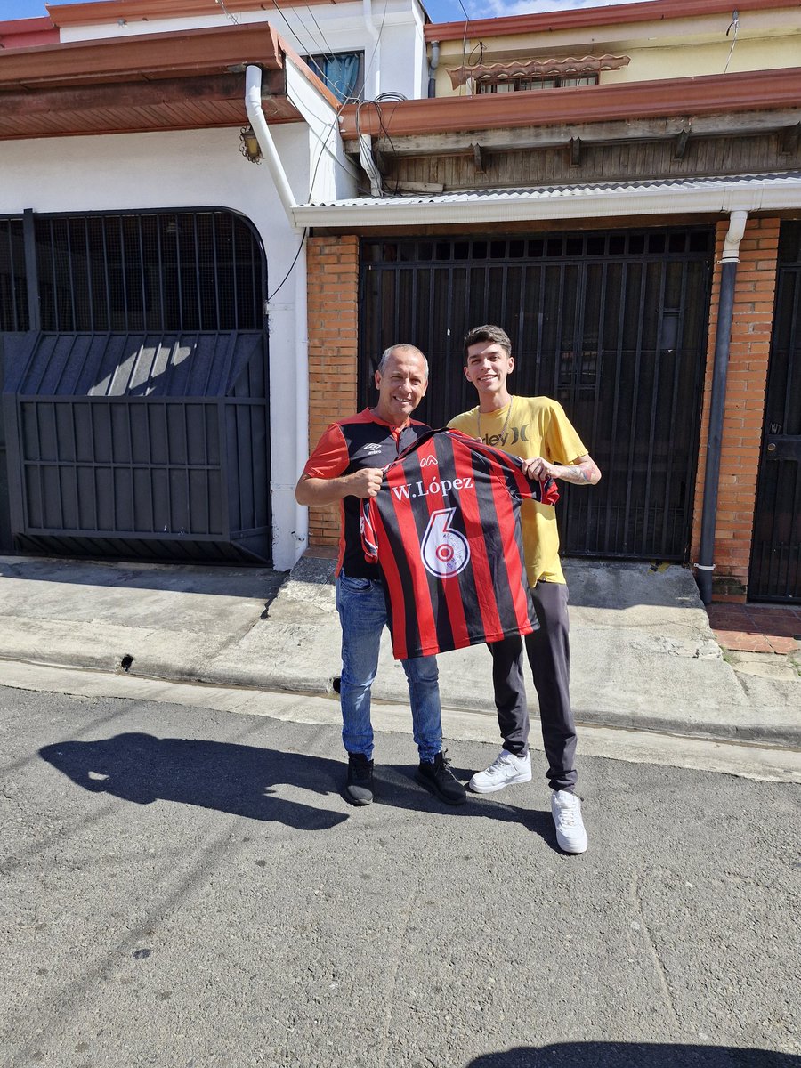 🏴☠️🏆R3y Manudo🦁❤️🖤 tweet media