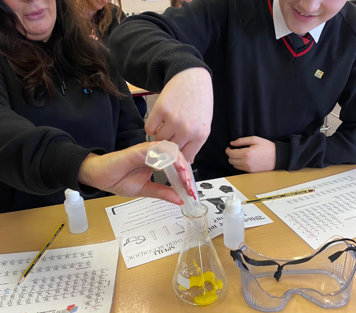 We loved welcoming some s1 families up to our “Potion and Spells” themed lesson this afternoon! They were all Magical! ✨🧙🧑🏽‍🔬
