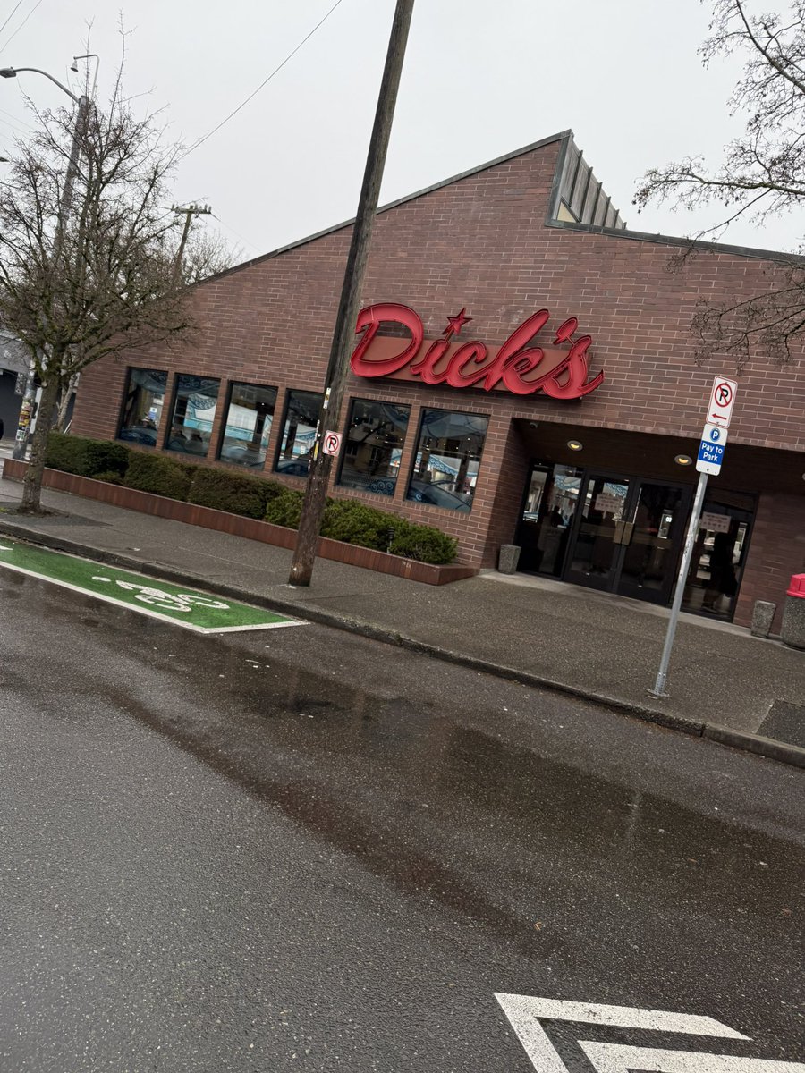NickJelly's tweet photo. Bag of Dicks #seattle https://t.co/cGkkZ1RyWr