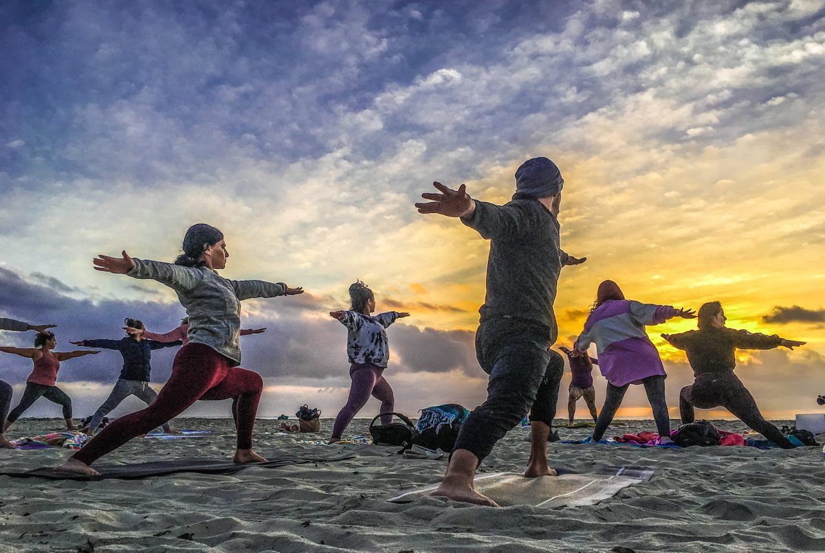 Yoga instructors move forward with lawsuit over City’s beach ban sdnews.com/yoga-instructo…