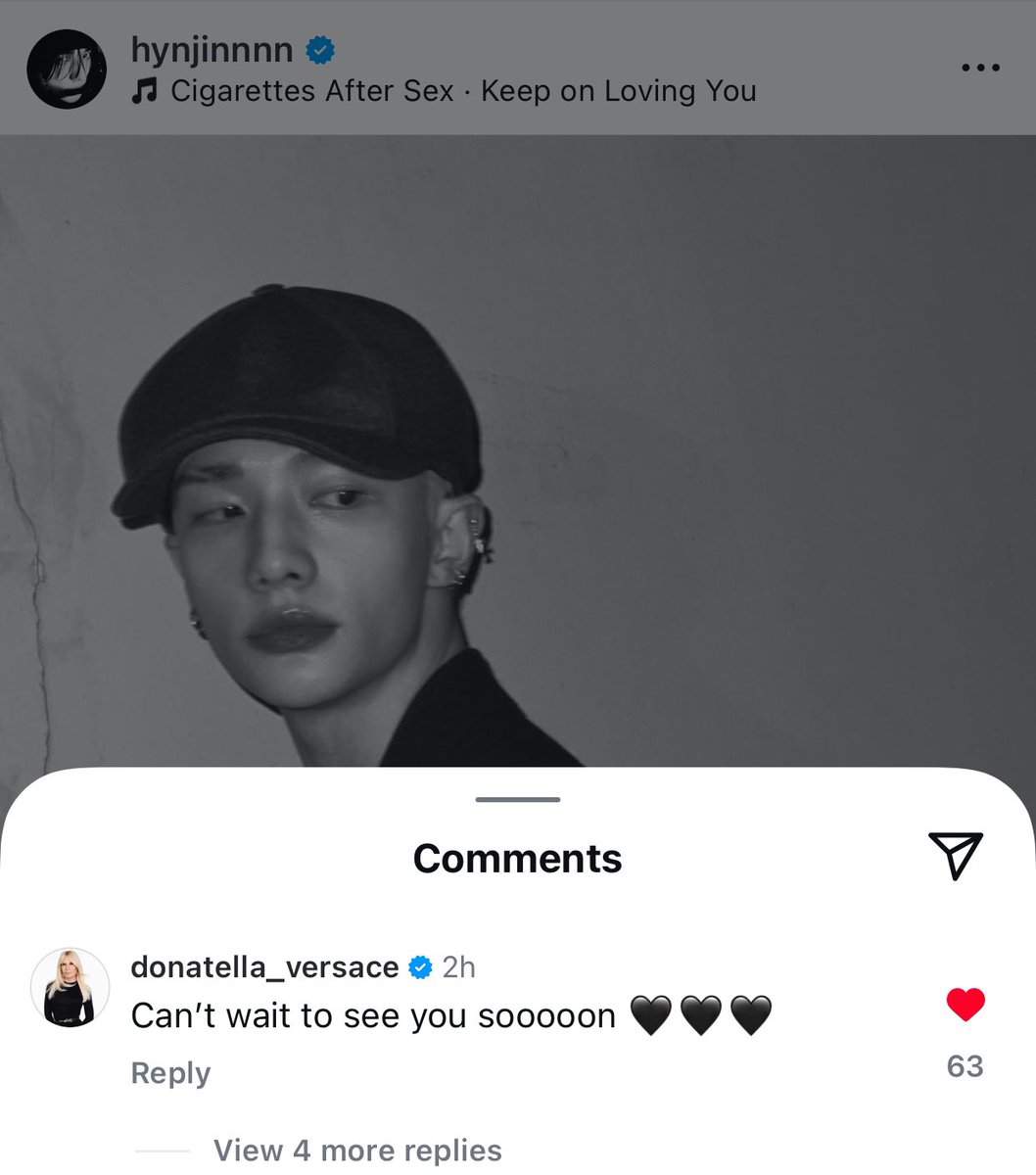 HyunjinVir's tweet photo. Donatella Versace liked &amp; commented on #Hyunjin’s recent IG post !

“Can't wait to see you sooooon🖤🖤🖤”

#HYUNJINxVERSACE @Versace https://t.co/FnSMFgUZQL