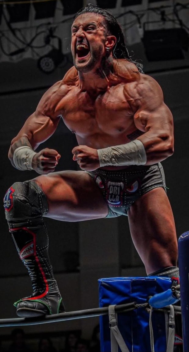 wresadam's tweet photo. Drilla Moloney is a well fucking tasty pro wrestling stud!
#prowrestling #wrestling #wrestlers #prowrestlers #wrestlingfetish #gaywrestling #hot #trunks #bulge #bulgemen #gay #homo #thicc #muscle #britpro #britprowrestling https://t.co/rUCR2Lq1Jx
