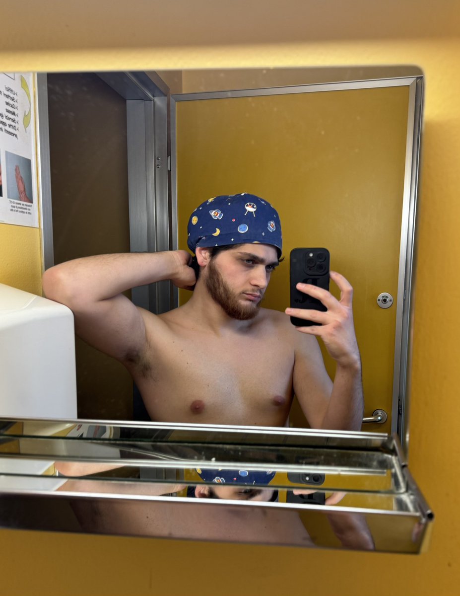 Pre-turno😈🏥👨🏼‍⚕️💉