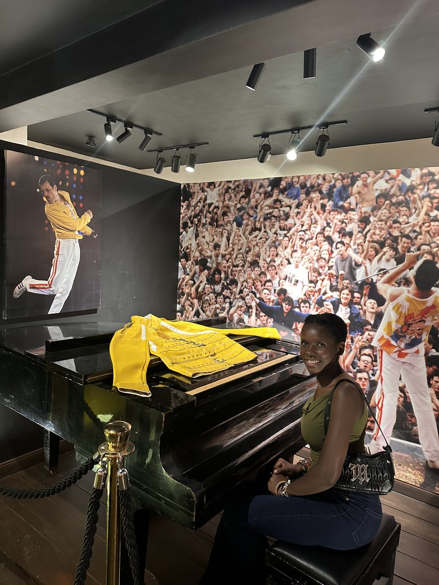 Introduction to Freddie Mercury

Freddie Mercury, born Farrokh Bulsara, was a music legend. Forming Queen in 1970, he sold 150+ million albums and performed in 700+ concerts.

I recently visited Zanzibar, his birthplace, and I'm fascinated by his story.