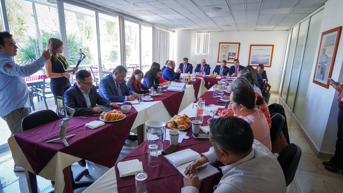 Secretaría de Admón IPN tweet media