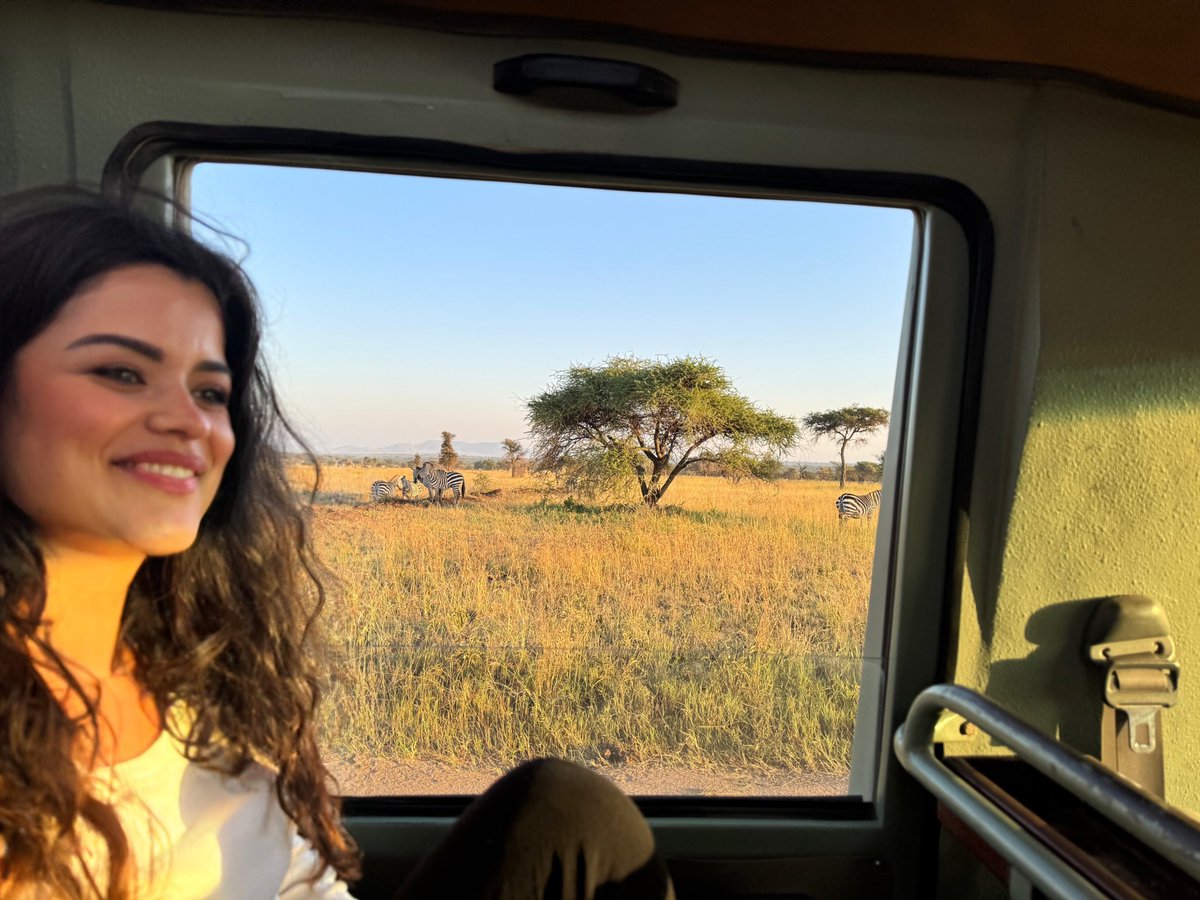 JJacky123's tweet photo. Camping in the Serengeti is the ultimate wilderness experience—fall asleep to the sounds of roaring lions and wake up to a golden sunrise over endless plains. Nature at its purest! #Serengeti #Tanzania #Safari #Camping #WildlifeExperience https://t.co/nHDYs80G76