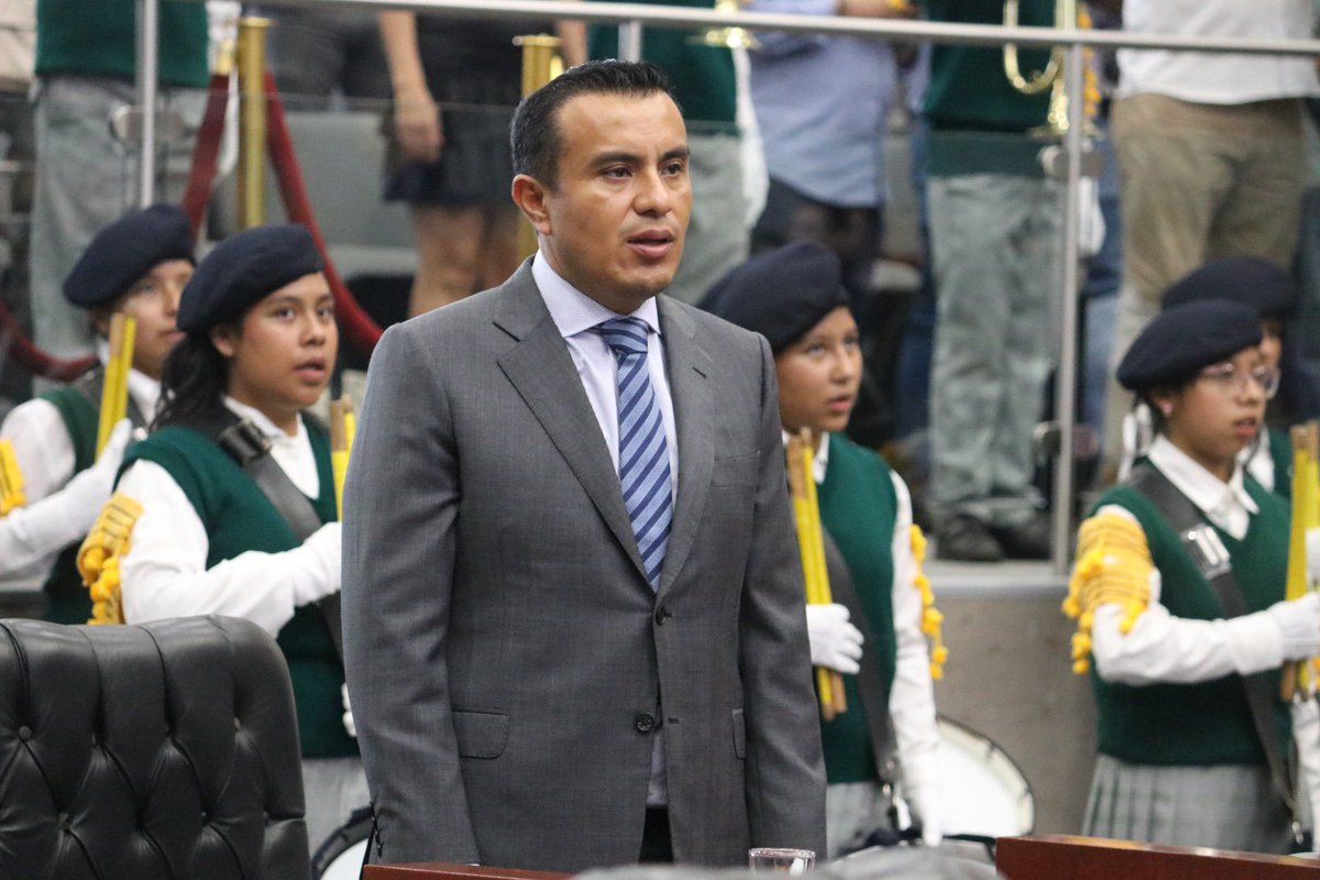 🇲🇽 Hoy celebramos con orgullo la Sesión Pública por el Día de los Símbolos Nacionales en el Congreso del Estado de Morelos. 

Gracias a la Esc. Sec. Gral. No. 7 “Francisco Zarco” por su valiosa participación. ¡Sigamos fortaleciendo nuestra identidad!