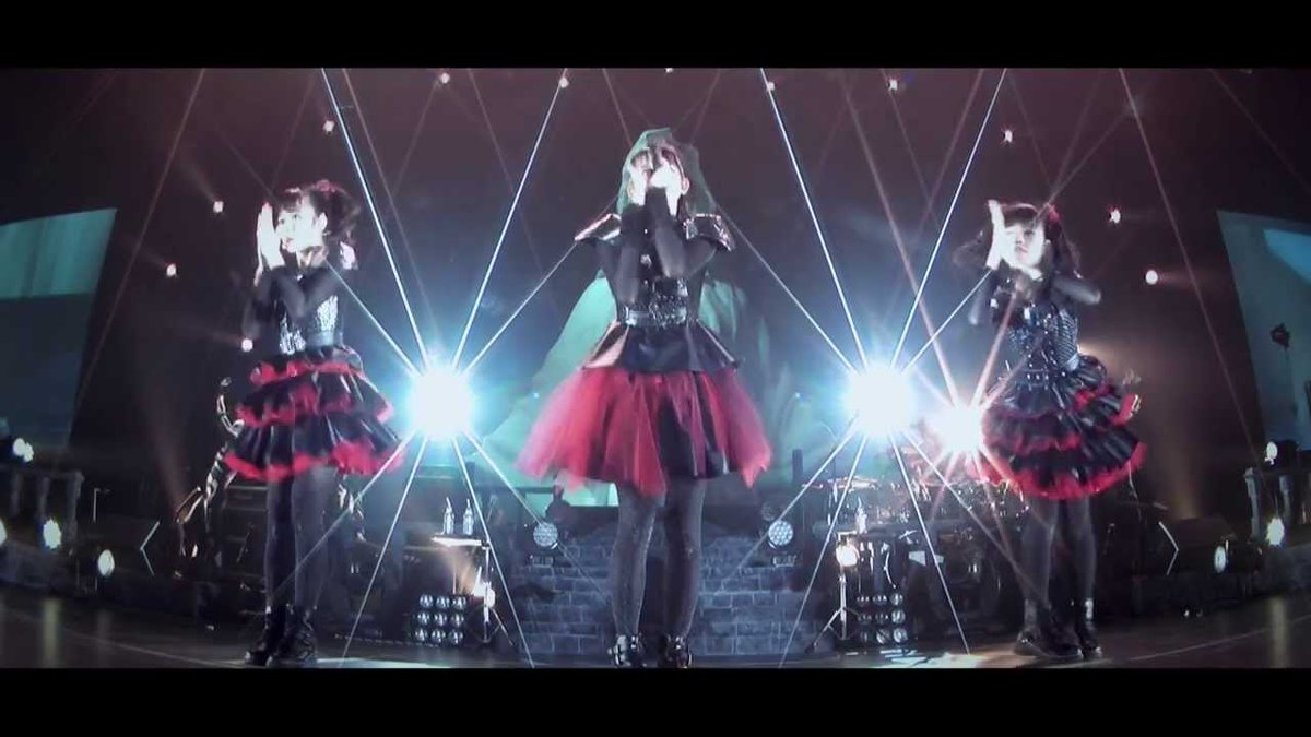 busy_metal's tweet photo. 11年前の今日は #ギミチョコ‼️ のMVがYouTubeで公開された日🎊

#LEGEND1997 でのパフォーマンスを素材に使ったMVは秀逸👍
コノ曲で #BABYMETAL  は🌏規模でパズったと言っても過言ではないですね❤️

BABYMETAL - ギミチョコ！！- Gimme chocolate!! (OFFICIAL) https://t.co/vvgltoOY4F https://t.co/w3KHSwSSW4