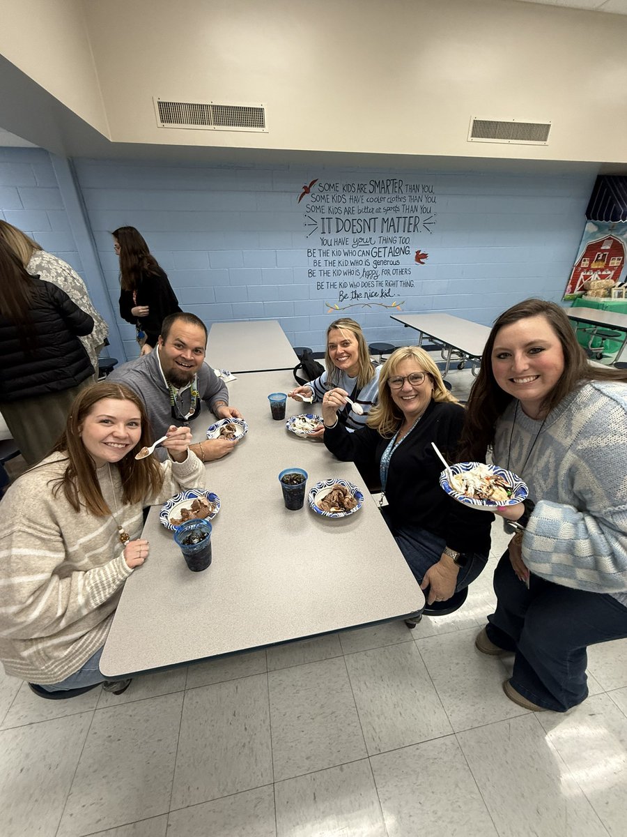 Our faculty was so thankful for the sweet treat from our BEST partner, Andrew Johnson Bank. Ice cream sundaes are an AMAZING way to end a Monday! <a href="/AJBank_TN/">Andrew Johnson Bank</a>
