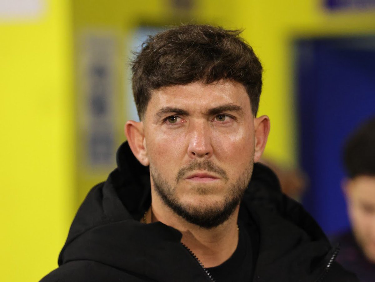 Somos Efimeros, disfrutemos cada momento, el tiempo pasa muy deprisa 🟡🔵 #SentimientoHT