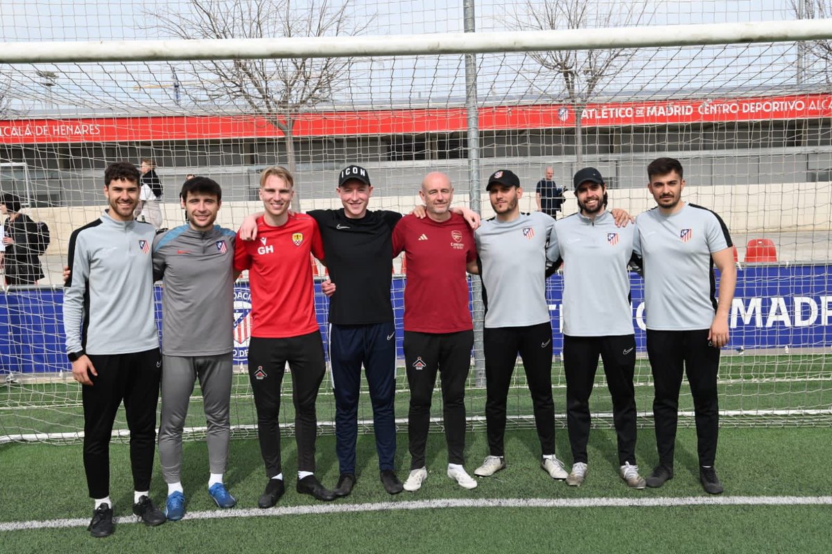 GK1_Ben's tweet photo. Another amazing trip away to Madrid coaching with @gkicon 🇪🇸 🧤 https://t.co/IqLYVotcRc