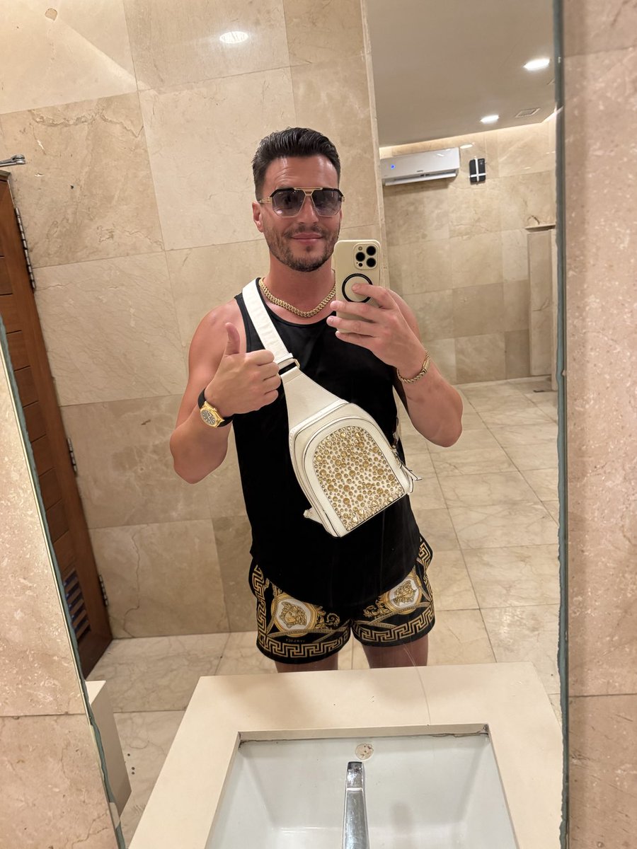 SECDEEZNUTZZ's tweet image. 
