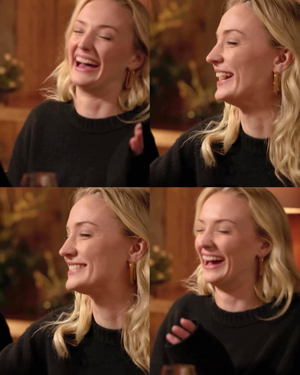 badpost_sophiet's tweet photo. HER SMILE 🖤 https://t.co/QQqGNC79iT