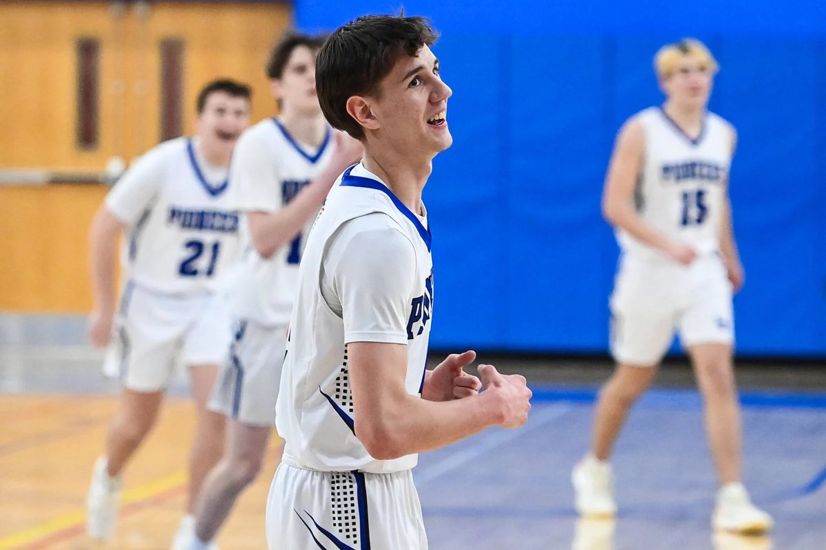 Congratulations to senior Chase Smucker on his nomination for Sports Illustrated’s National High School Boys Athlete of the Week! Smucker delivered 50 points in Lampeter-Strasburg’s dominant 84-33 victory over Northern York. Vote here for Chase Smucker:
si.com/high-school/na…