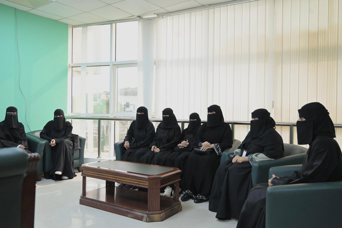 برنامج تَوجِيهّي tweet media