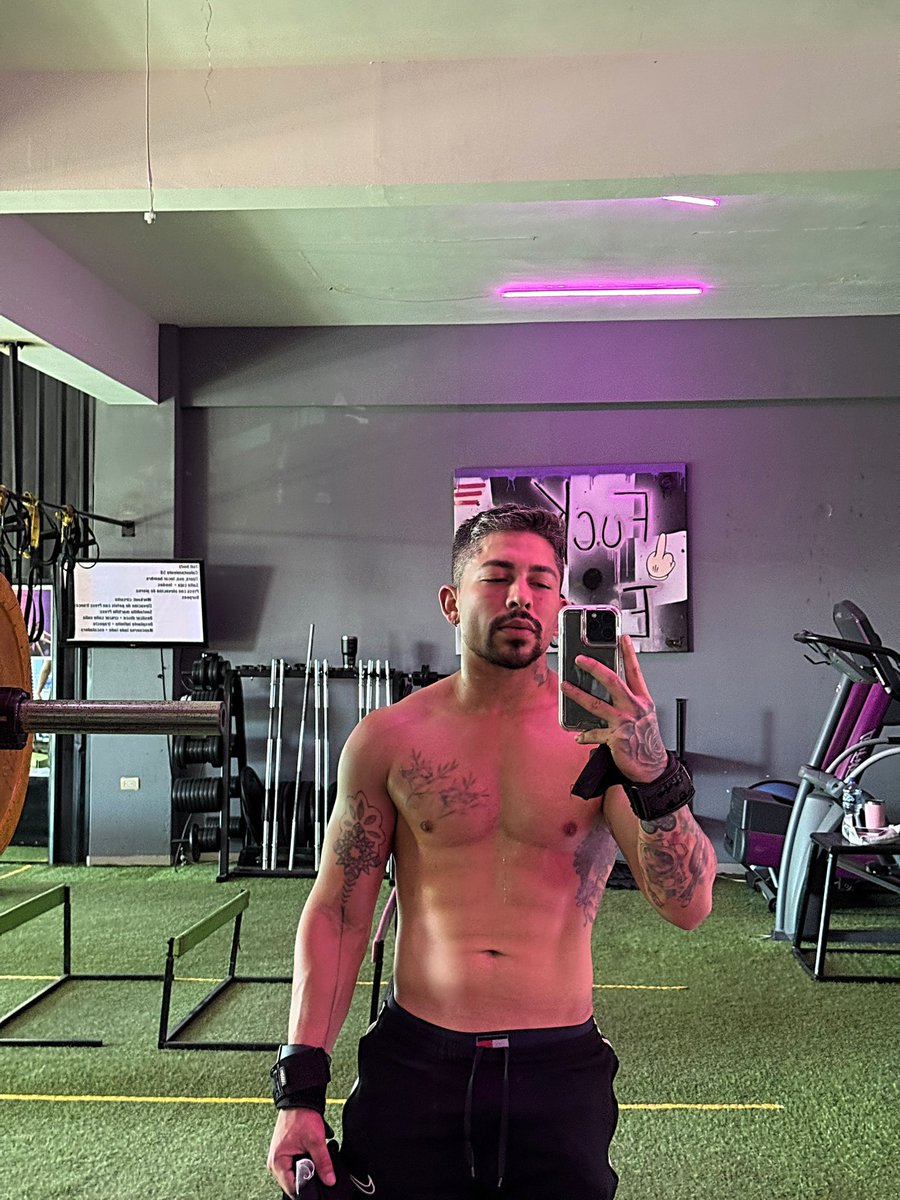 gi castro (@giivel) on Twitter photo 