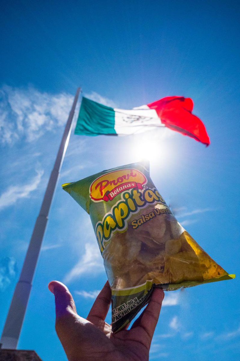 leticiaserment's tweet photo. 🇲🇽 De México para el mundo #BotanasProvi  es un sabor orgullosamente potosino.🌵

#DíaDeLaBandera https://t.co/qj1bv8tZFM